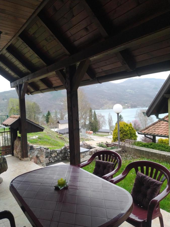Vila Jezero Баина Баща Екстериор снимка