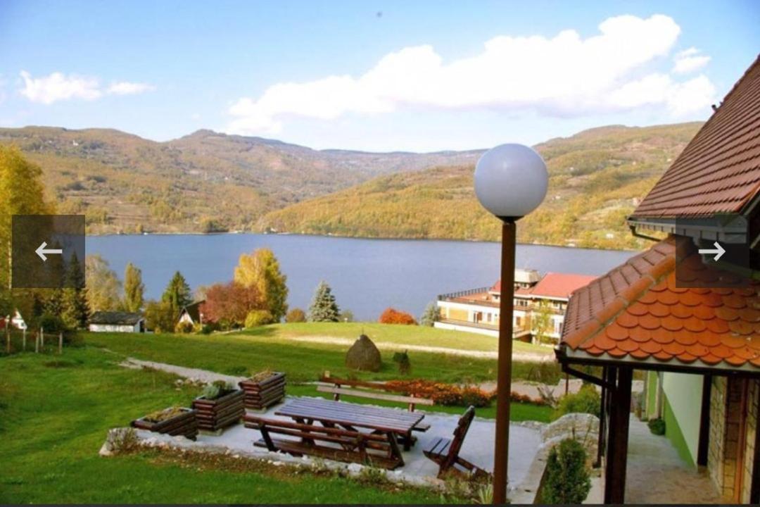 Vila Jezero Баина Баща Стая снимка